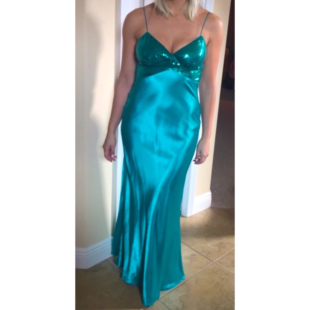 ARIELLA teal sequin strap prom dress 👗